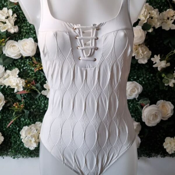 Maillot de bain 1 pièce  sans armature 0016
